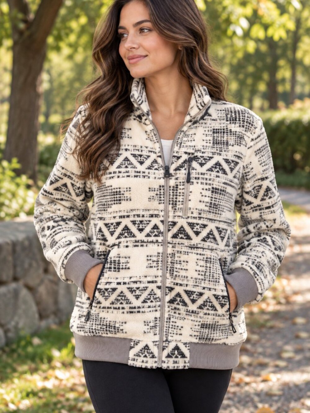 Legendary Outfitters Cream Black Geometric Fleece Jacket Full Zip Women’s M